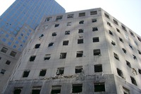 09-21-01_One_World_Financial_Center_Damage.JPG