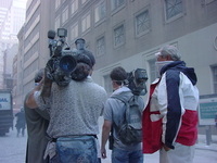 World_Trade_Center_-_news_cameramen_-_dsc00007.jpg